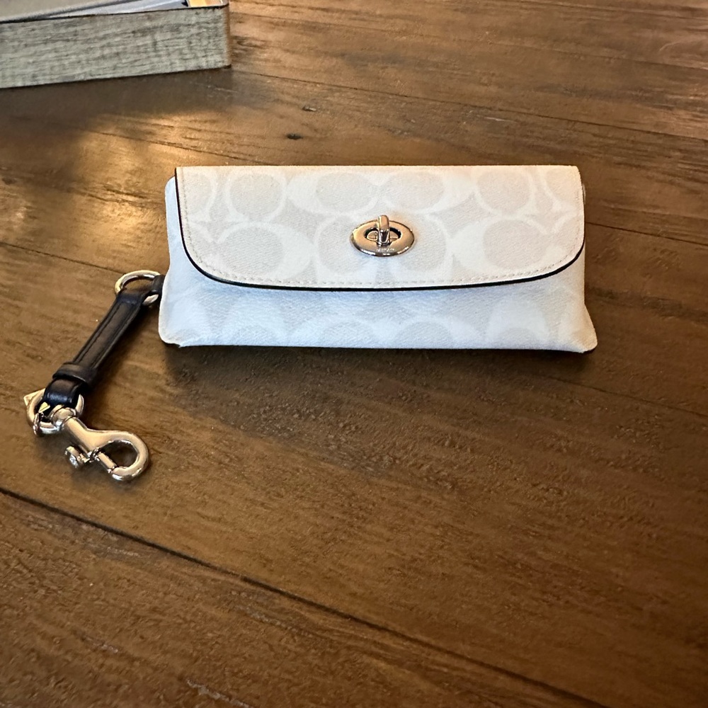 Coach Soft Glasses Case